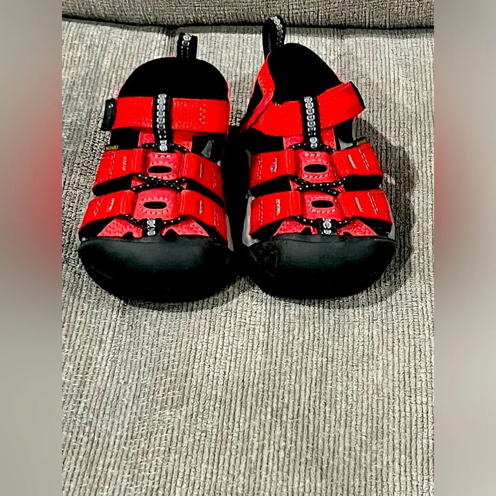 Keen Kids Red and Black Closed-Toe Sandals